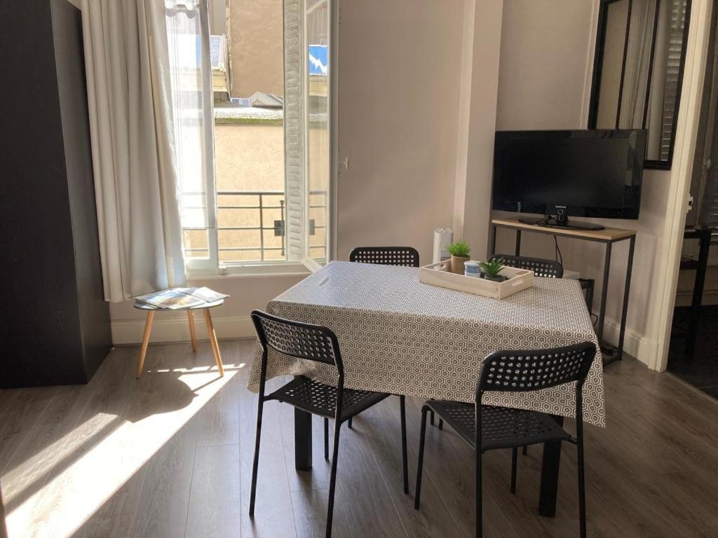 Studio Cosy Proche Parcs, Opera, Centre Ville Vichy Exterior photo